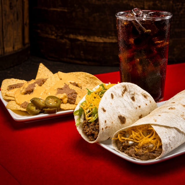 #7. 1 Softaco | 1 Burrito | 1 Nachos.